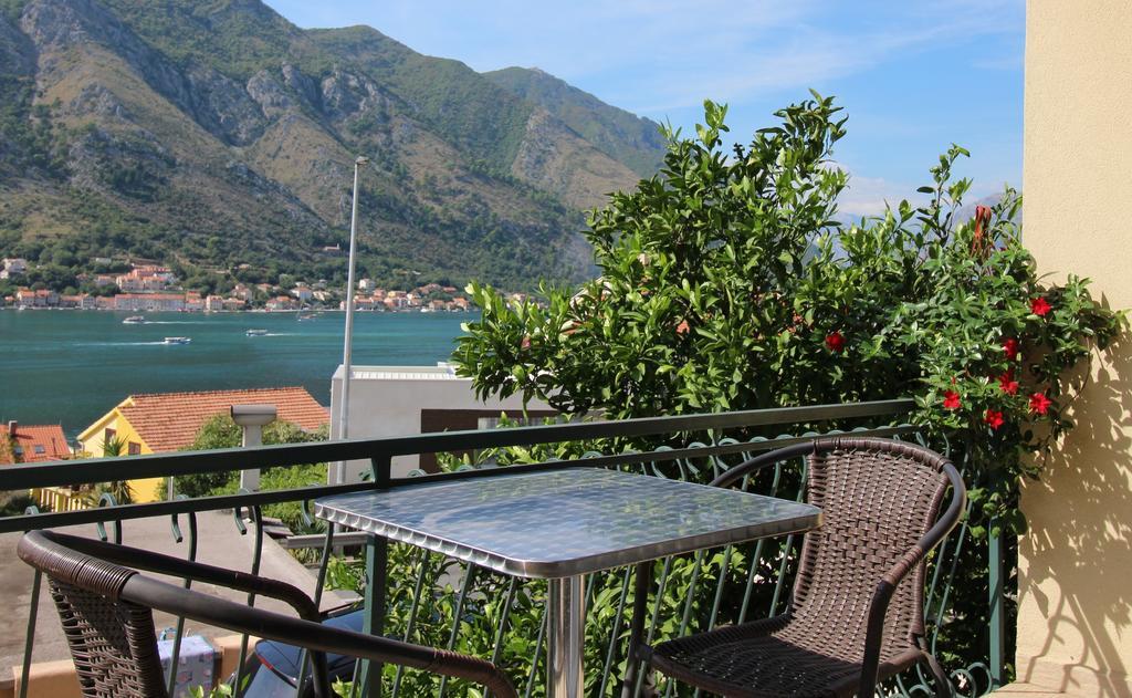 Apartments Kordic Kotor Luaran gambar