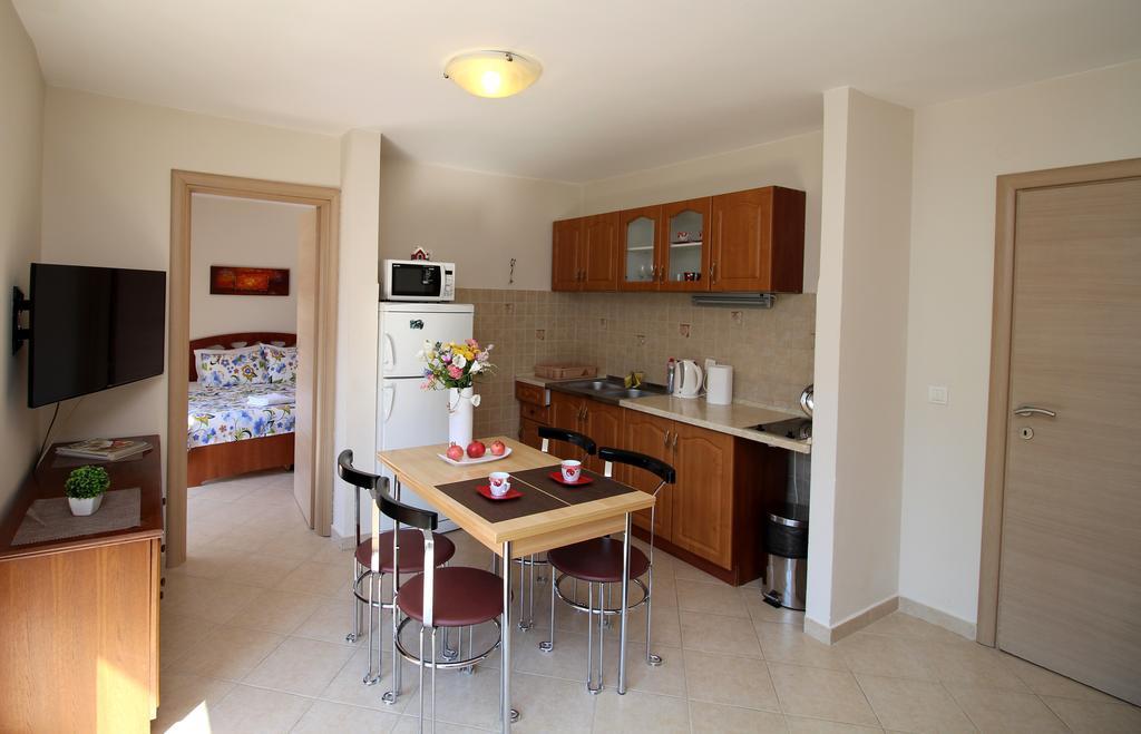 Apartments Kordic Kotor Luaran gambar